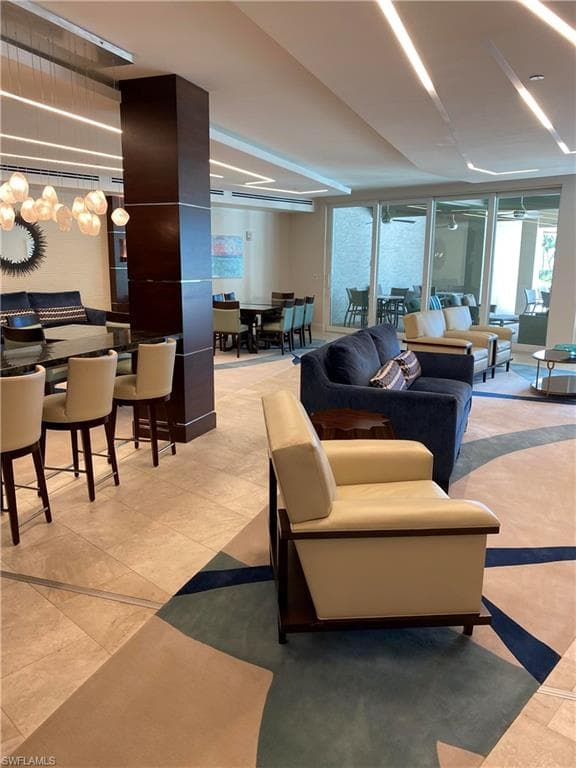 3971 Gulf Shore Blvd N 1404, Naples, FL 34103-38