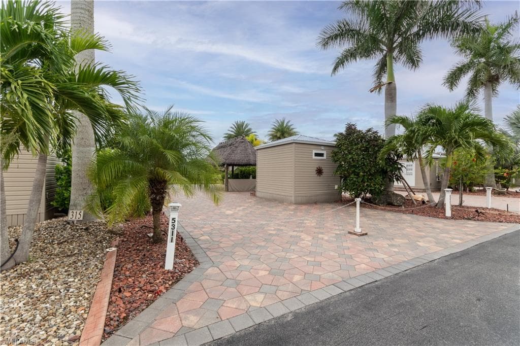 5311 Cypress Trail Resort Cir, Fort Myers, FL 33905-2
