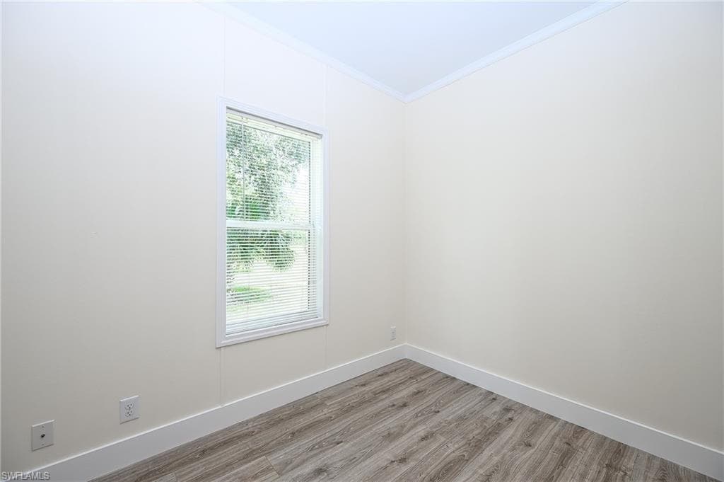 4660 43rd Ave NE, Naples, FL 34120-14