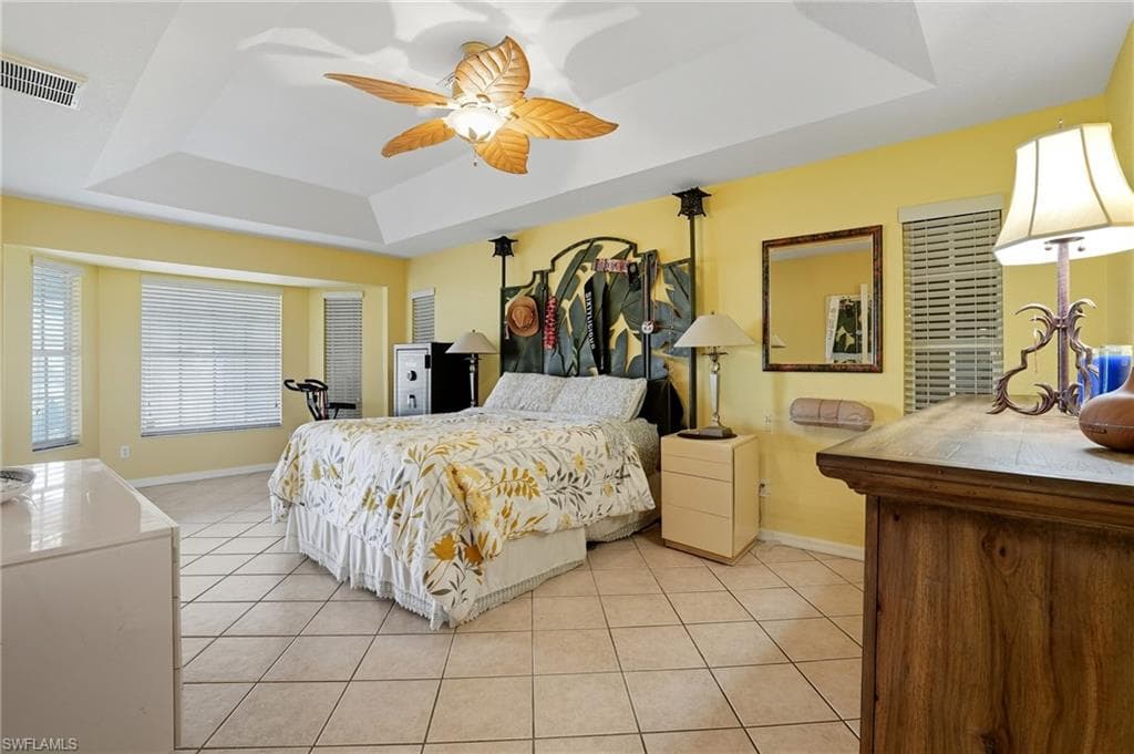 3626 Kent Dr, Naples, FL 34112-14