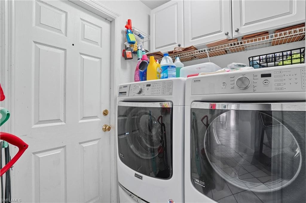 3626 Kent Dr, Naples, FL 34112-22