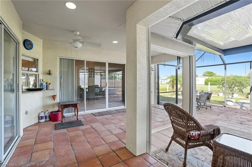 3626 Kent Dr, Naples, FL 34112-24