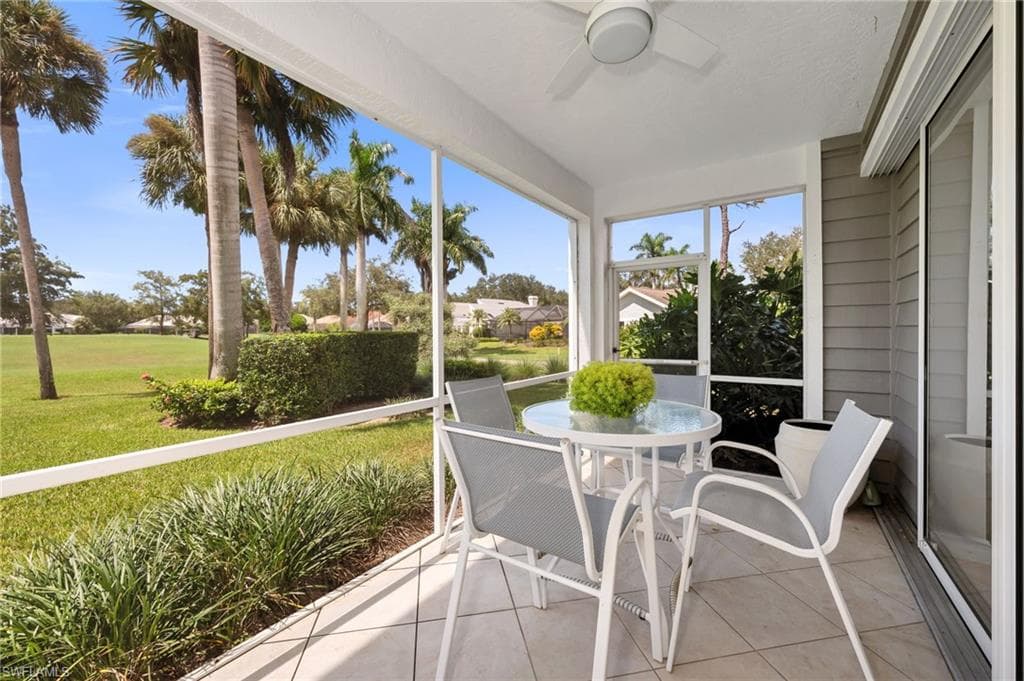 496 Edgemere Way E 1, Naples, FL 34105-15