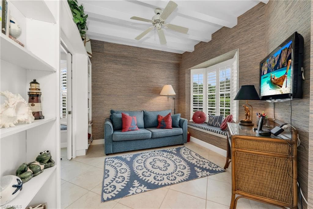 496 Edgemere Way E 1, Naples, FL 34105-6