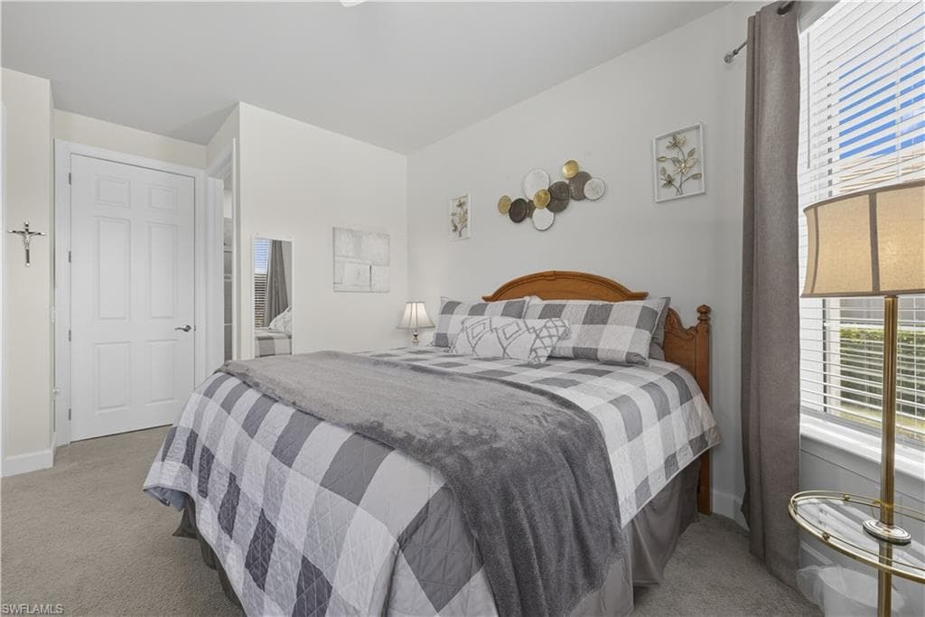 10524 Otter Key Ln, Estero, FL 33928-25