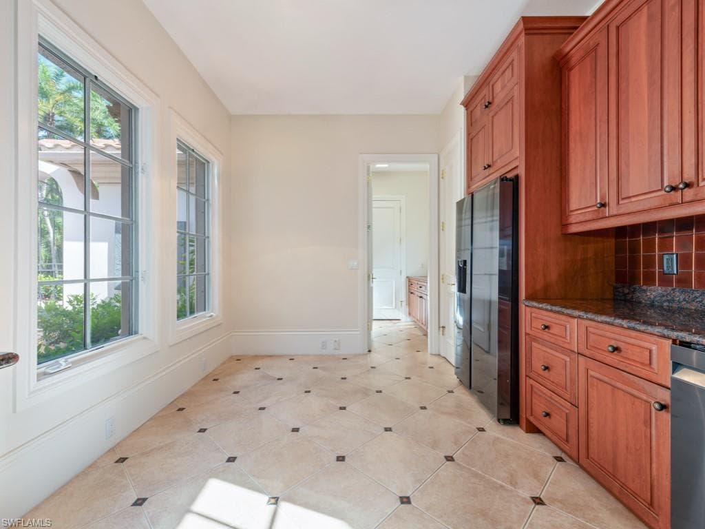 15727 Villoresi Way, Naples, FL 34110-16