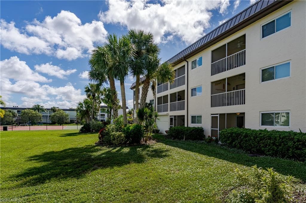 1008 Manatee Rd G104, Naples, FL 34114-22