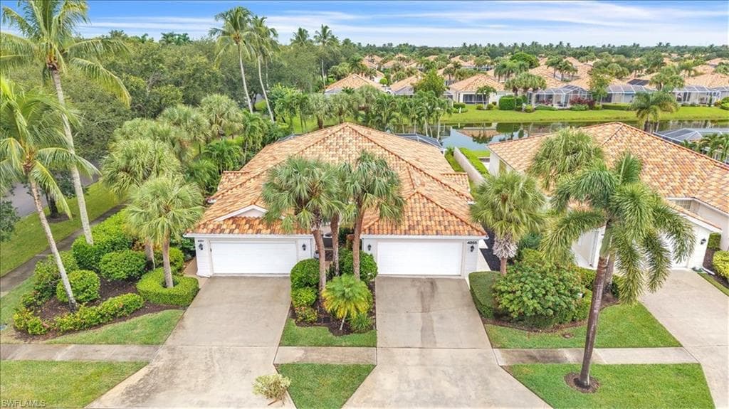 4055 Los Altos Ct, Naples, FL 34109-1