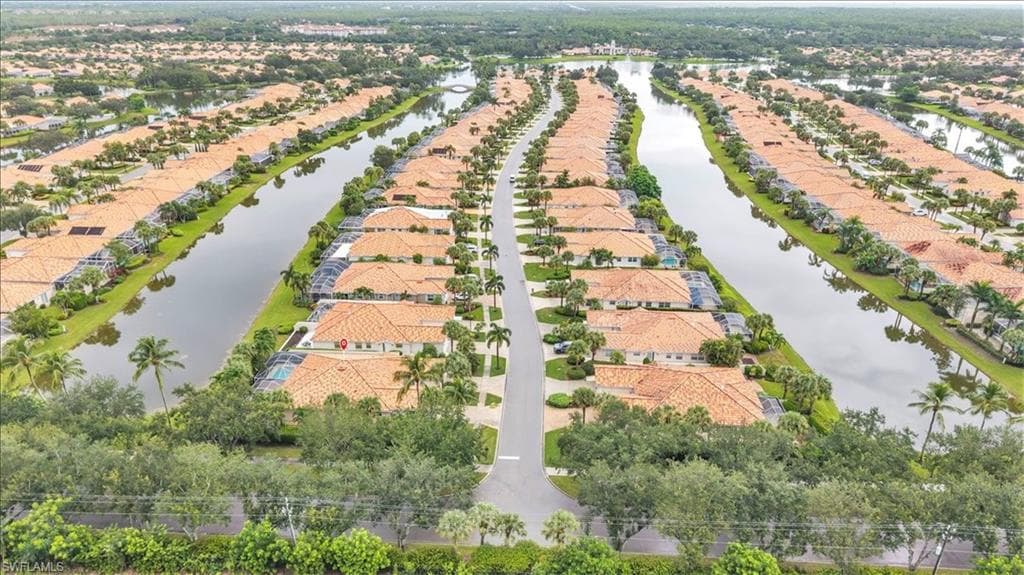 4055 Los Altos Ct, Naples, FL 34109-43