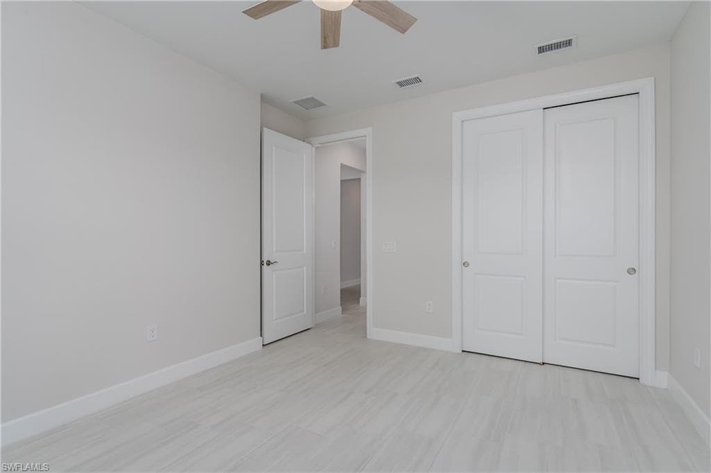 6856 Winding Cypress Dr, Naples, FL 34114-9