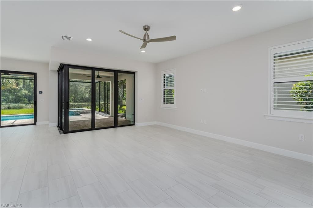 6856 Winding Cypress Dr, Naples, FL 34114-23