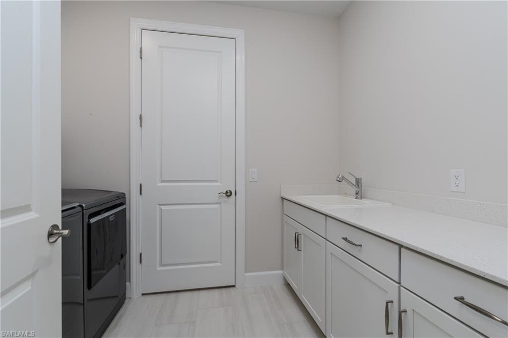 6856 Winding Cypress Dr, Naples, FL 34114-28