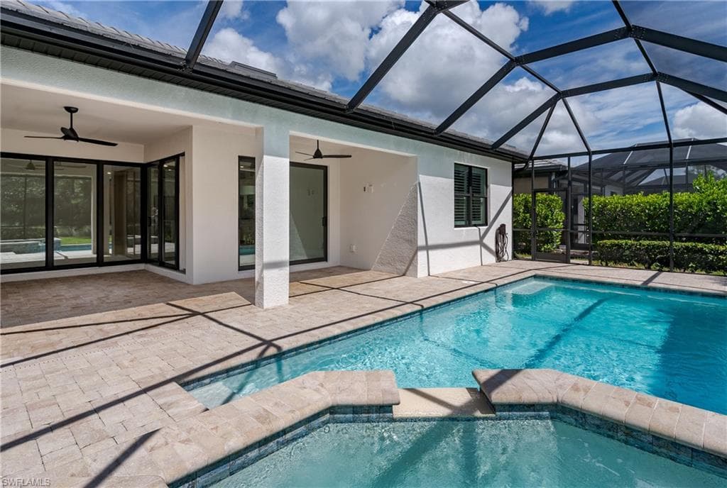 6856 Winding Cypress Dr, Naples, FL 34114-31