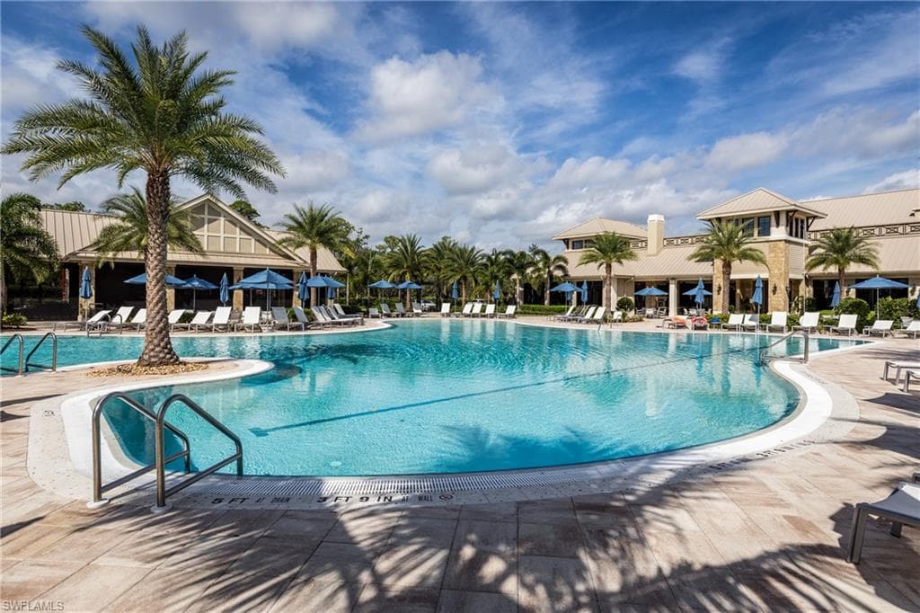 6856 Winding Cypress Dr, Naples, FL 34114-44