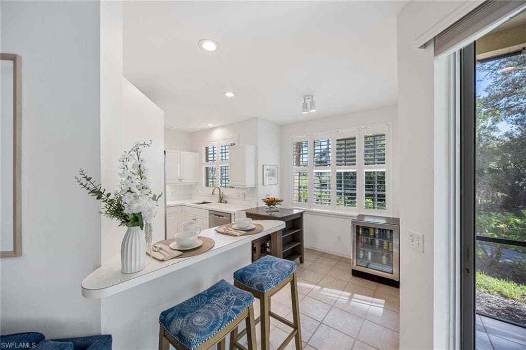 24420 Reserve Ct 103, Bonita Springs, FL 34134-9