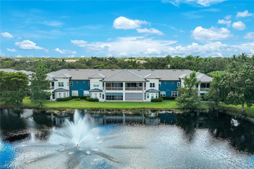 3530 Lansing Loop 202, Estero, FL 33928-6