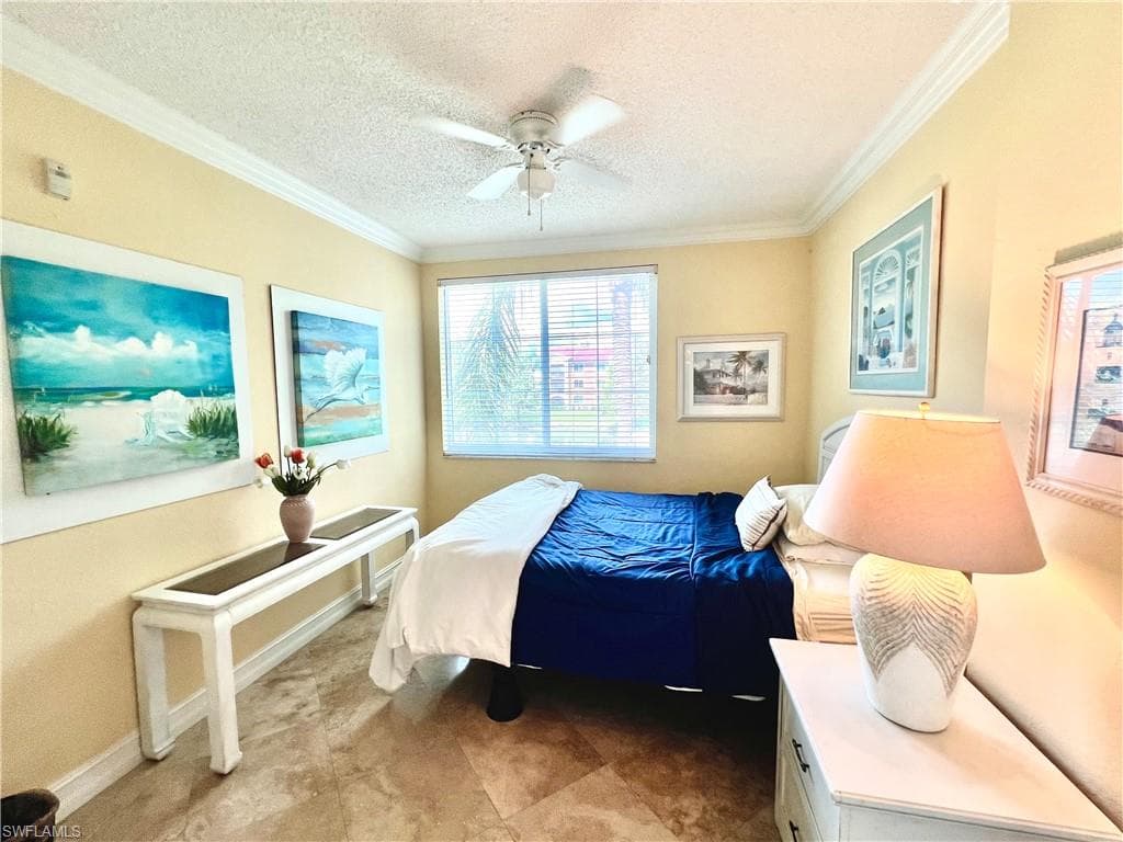 1210 Reserve Way 204, Naples, FL 34105-18