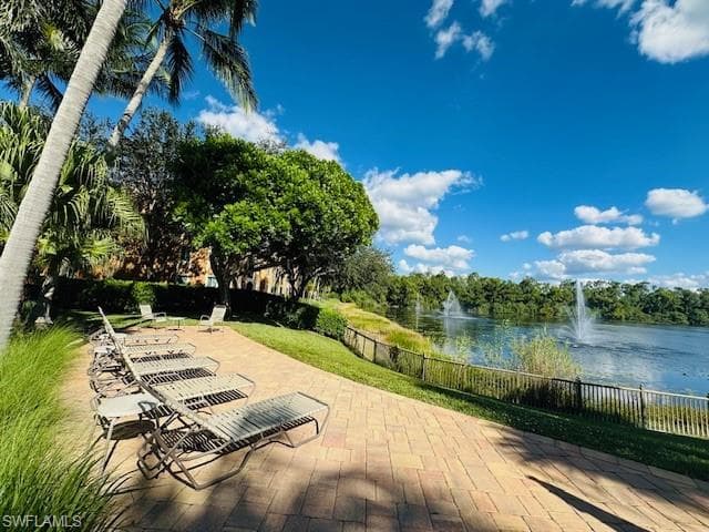 1210 Reserve Way 204, Naples, FL 34105-30