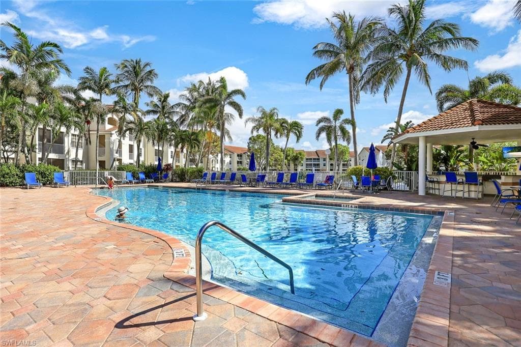 4630 Saint Croix Ln 831, Naples, FL 34109-17