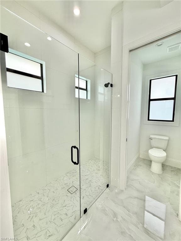 2135 Della Dr, Naples, FL 34117-9