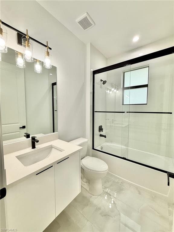 2135 Della Dr, Naples, FL 34117-10