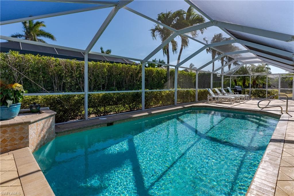 119 Balfour Dr, Marco Island, FL 34145-1