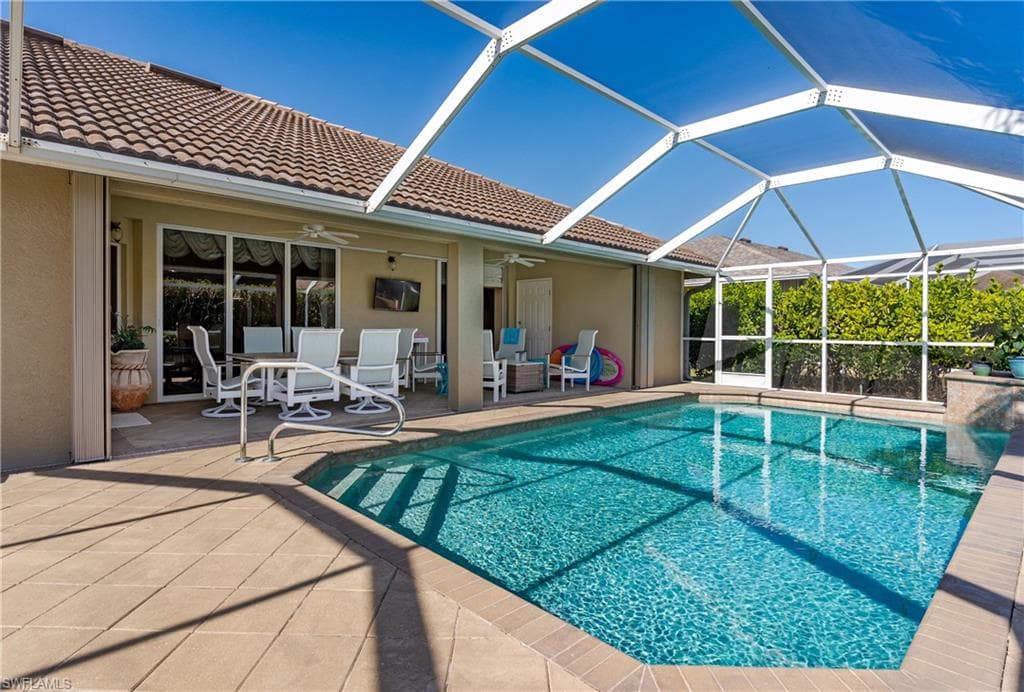 119 Balfour Dr, Marco Island, FL 34145-3