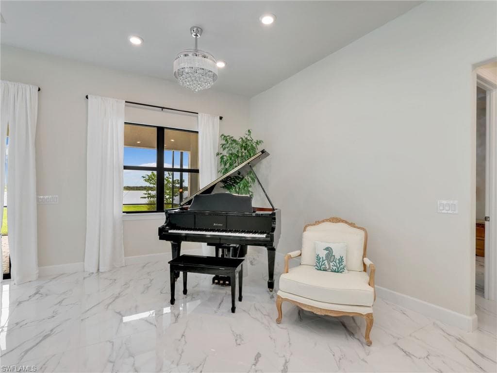 19724 Aqua View Ln, Fort Myers, FL 33913-12