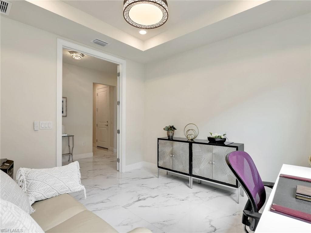 19724 Aqua View Ln, Fort Myers, FL 33913-27