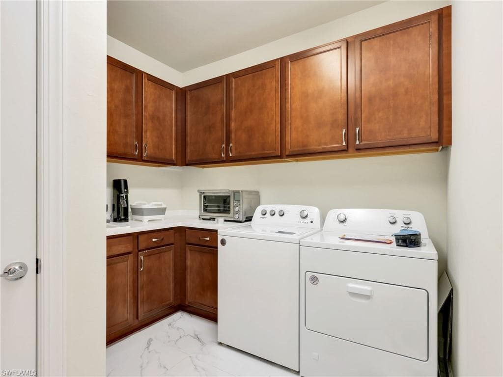 19724 Aqua View Ln, Fort Myers, FL 33913-28