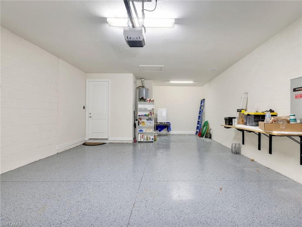 19724 Aqua View Ln, Fort Myers, FL 33913-29