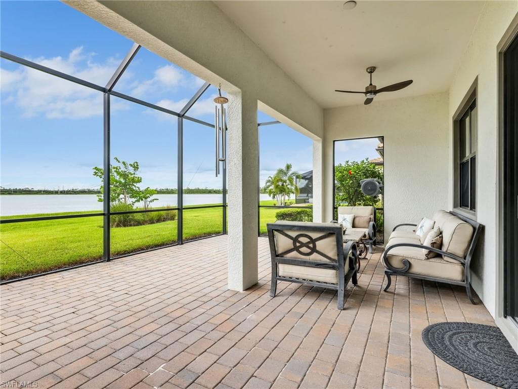 19724 Aqua View Ln, Fort Myers, FL 33913-31