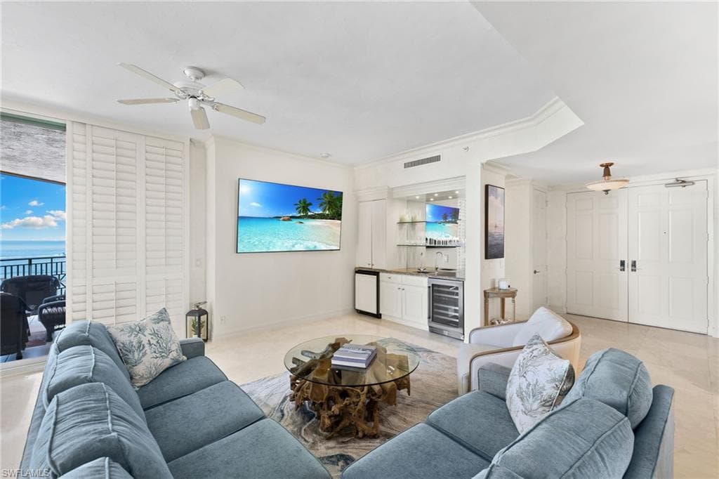 960 Cape Marco Dr 506, Marco Island, FL 34145-8