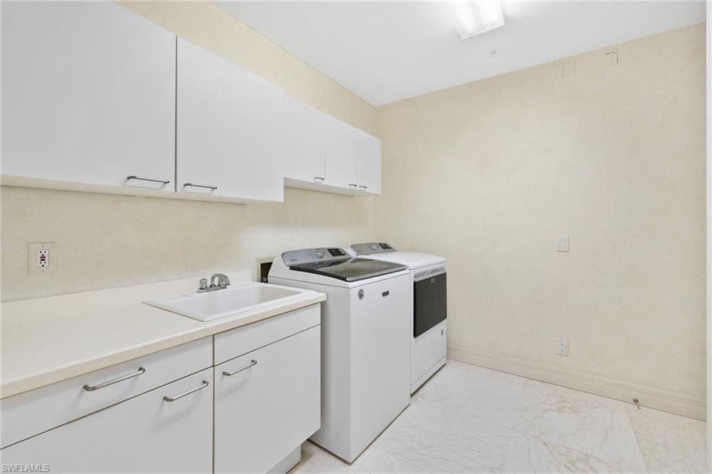 960 Cape Marco Dr 506, Marco Island, FL 34145-34