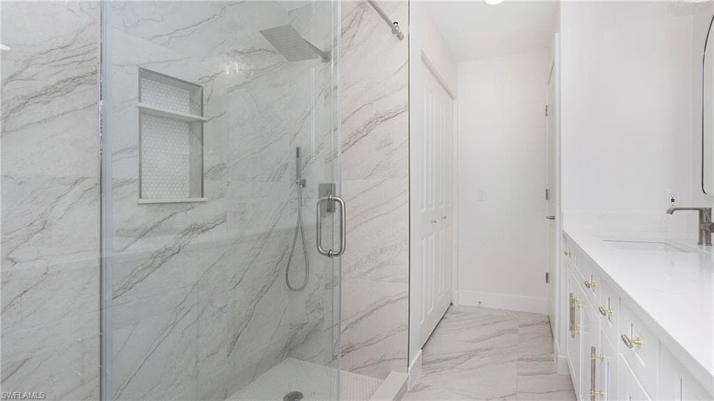 9416 Yucca Ct, Sanibel, FL 33957-29