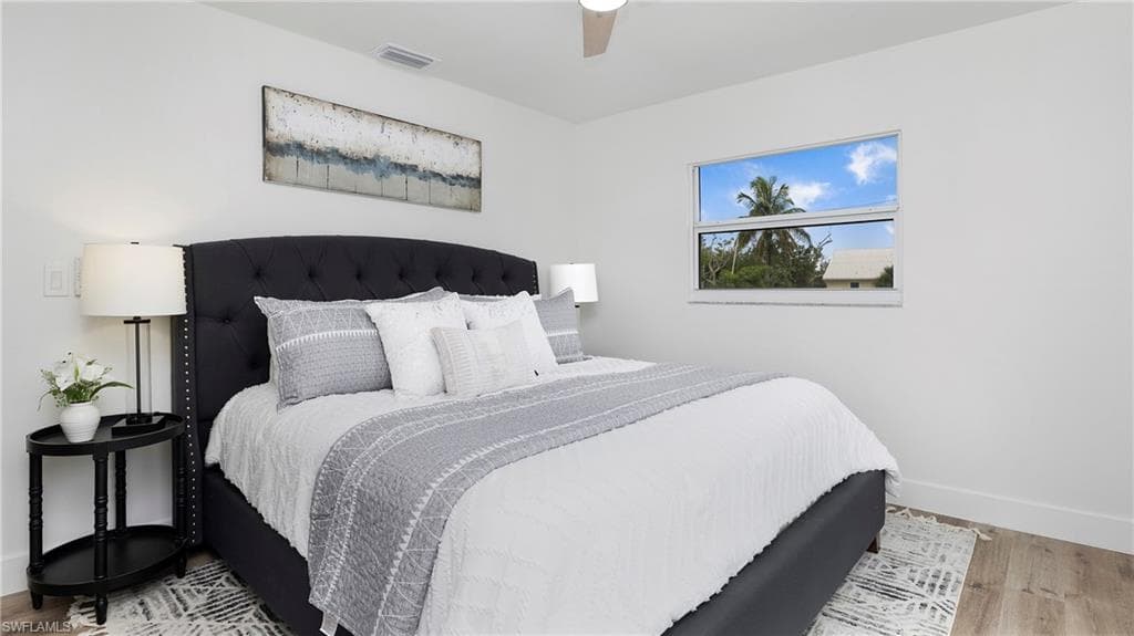 9416 Yucca Ct, Sanibel, FL 33957-31