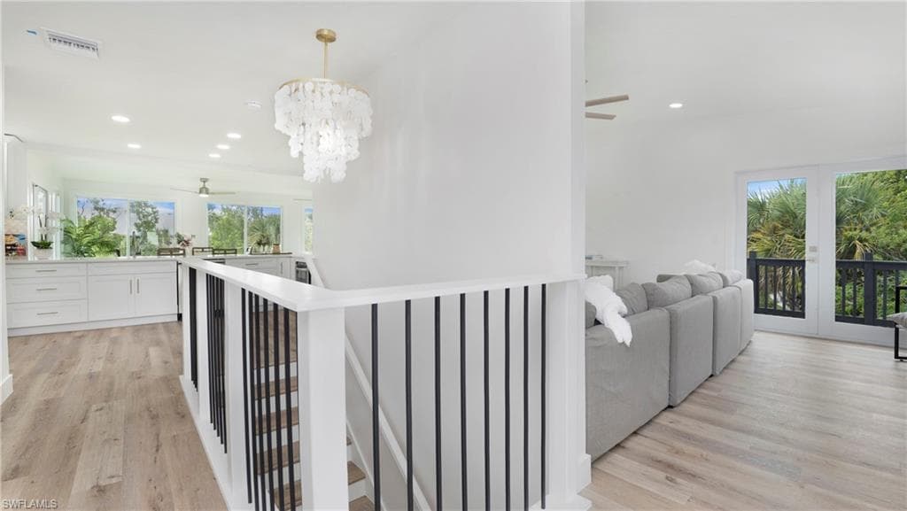 9416 Yucca Ct, Sanibel, FL 33957-6