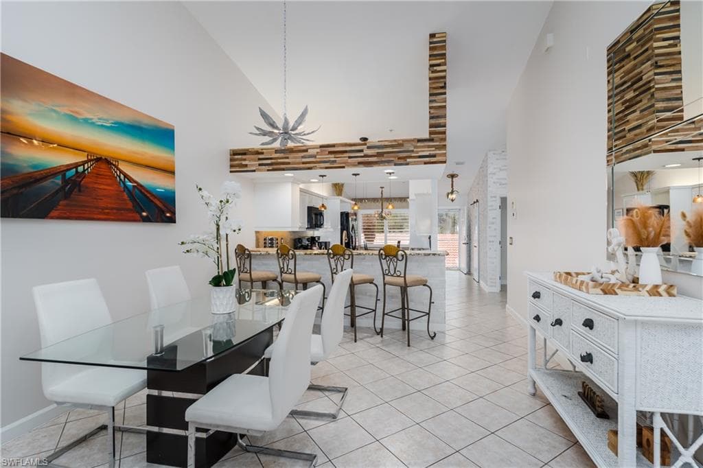 6750 Beach Resort Dr 10, Naples, FL 34114-9