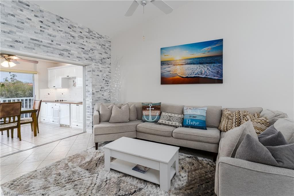 6750 Beach Resort Dr 10, Naples, FL 34114-13