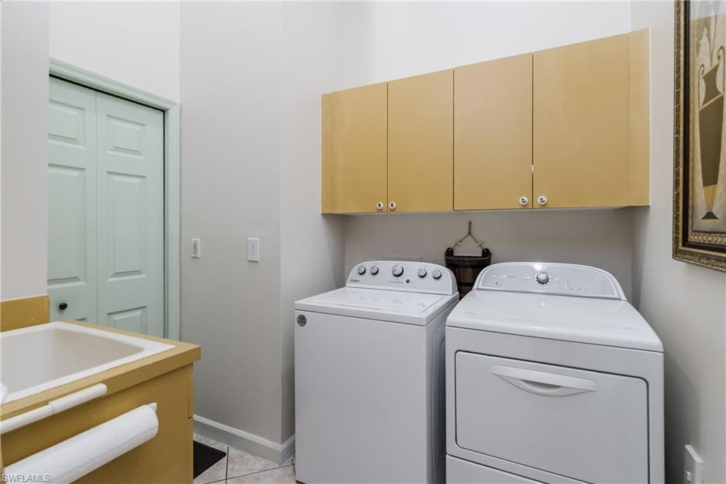 6750 Beach Resort Dr 10, Naples, FL 34114-22