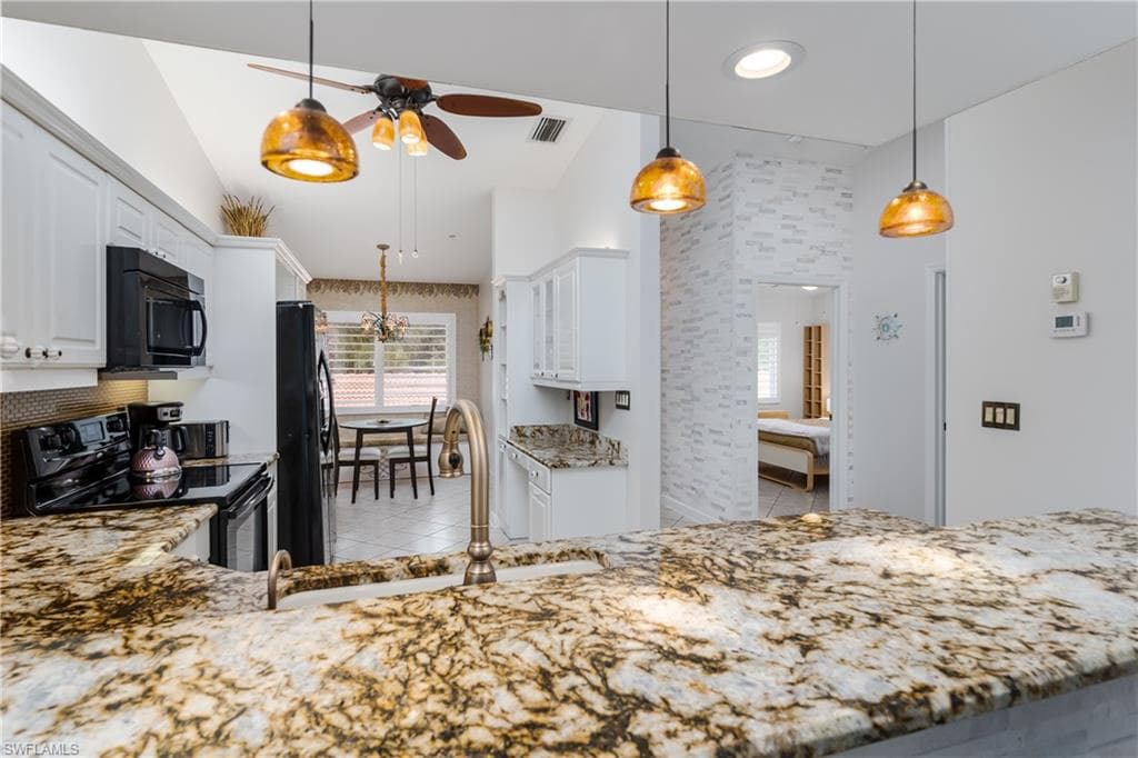 6750 Beach Resort Dr 10, Naples, FL 34114-2