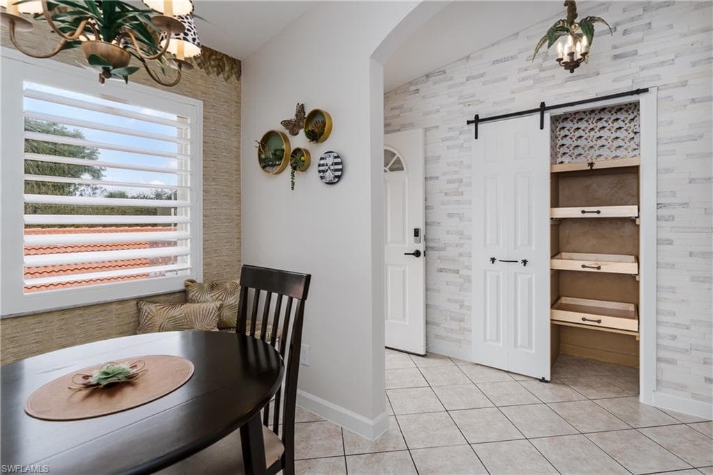 6750 Beach Resort Dr 10, Naples, FL 34114-4