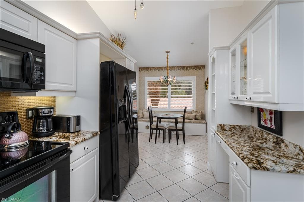 6750 Beach Resort Dr 10, Naples, FL 34114-5