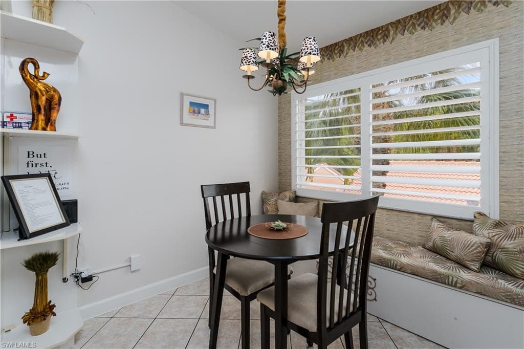 6750 Beach Resort Dr 10, Naples, FL 34114-6