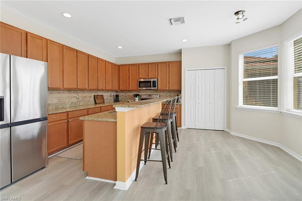 1581 Birdie Dr, Naples, FL 34120-13