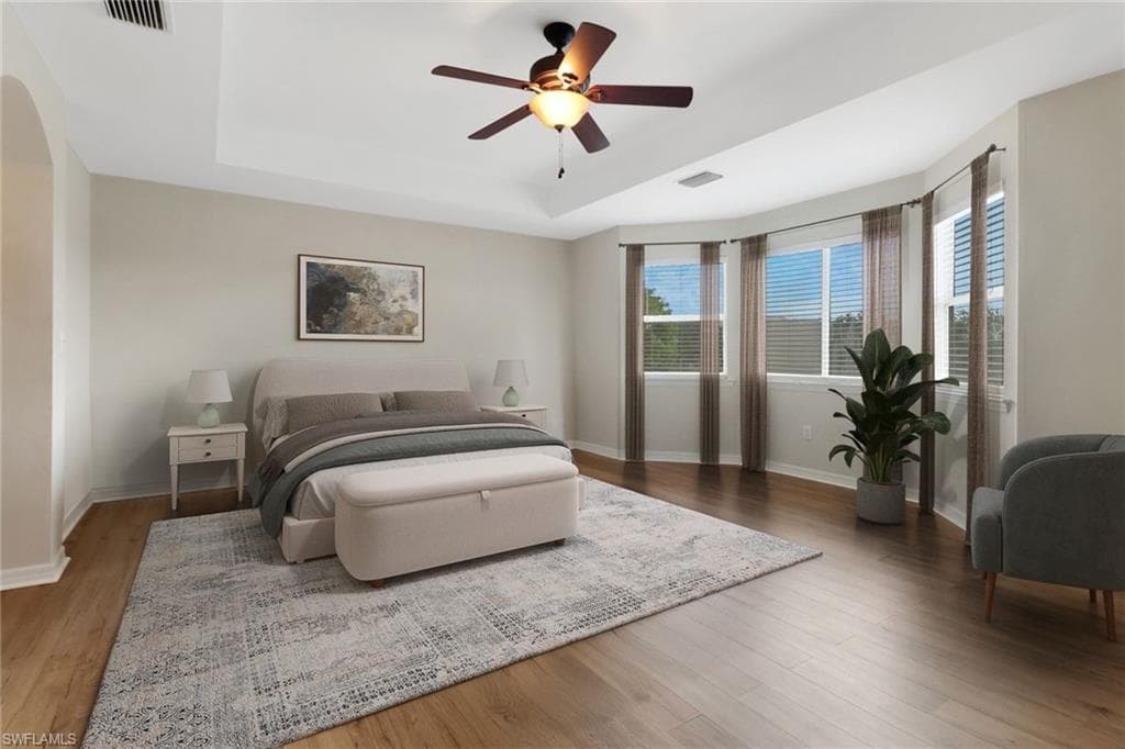 1581 Birdie Dr, Naples, FL 34120-16