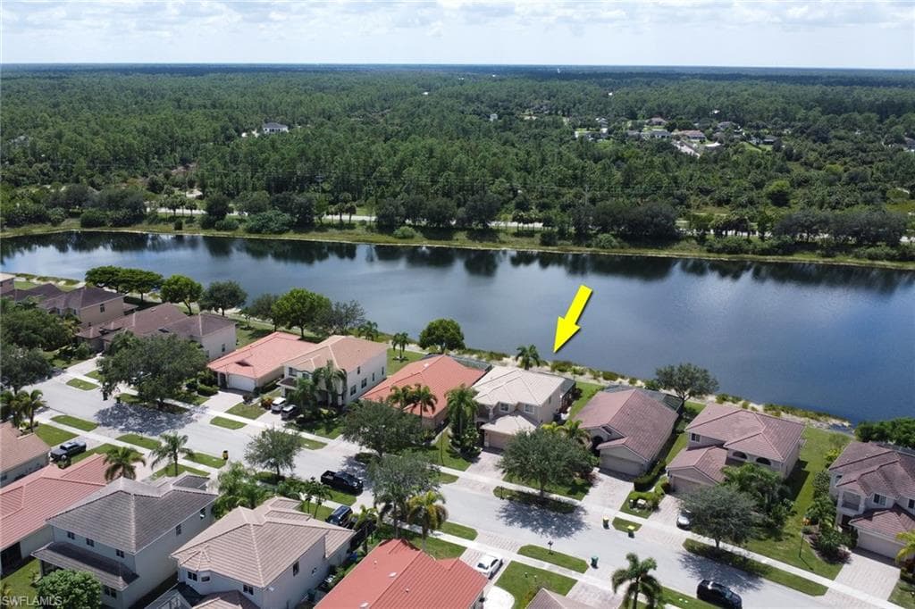 1581 Birdie Dr, Naples, FL 34120-27
