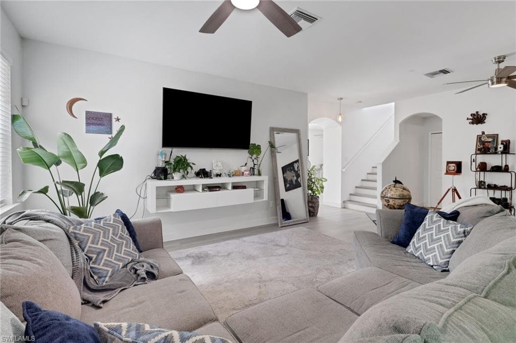 1581 Birdie Dr, Naples, FL 34120-5