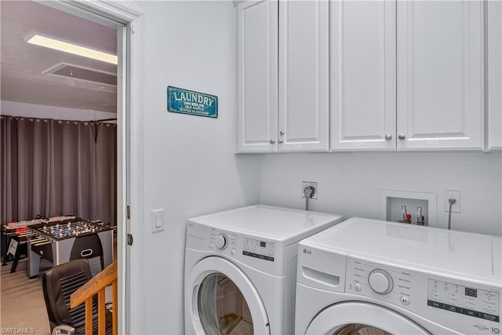 566 Barfield Dr, Marco Island, FL 34145-25