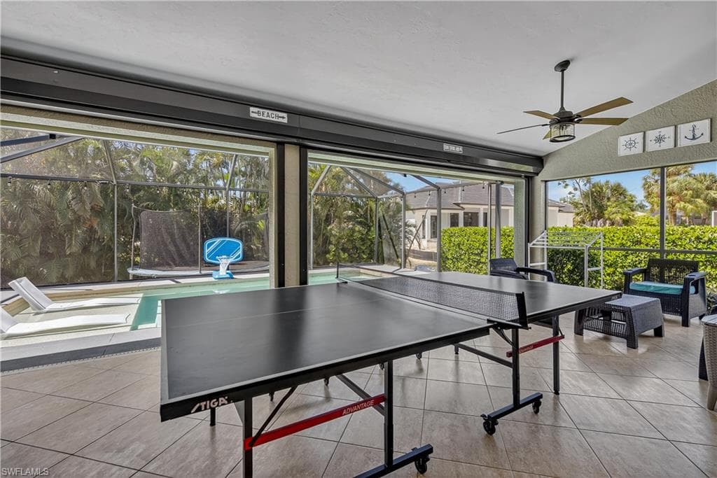 566 Barfield Dr, Marco Island, FL 34145-28